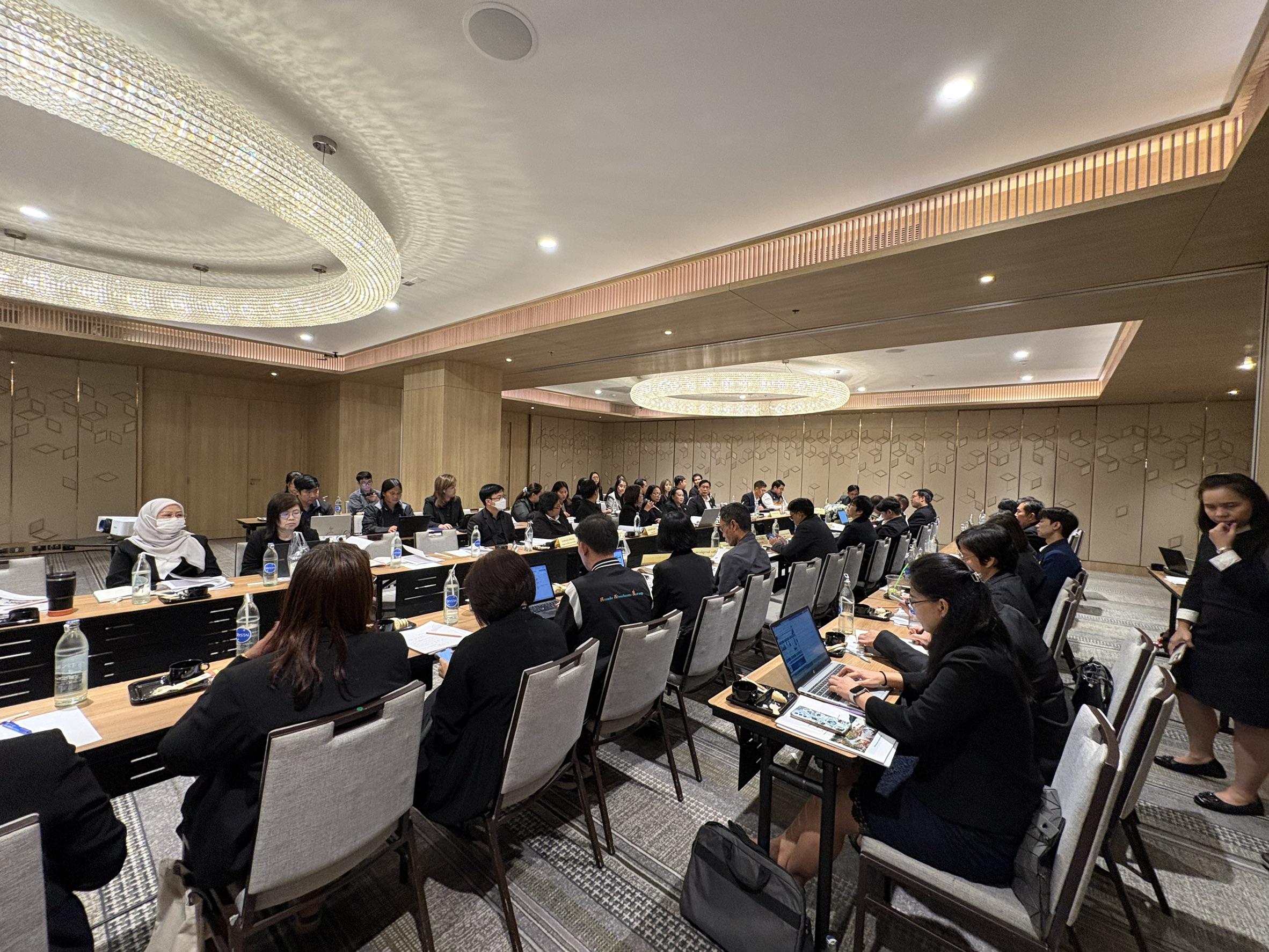 ผอ.กบส. ร่วมการประชุมปรึกษาหารือเพื่อพัฒนาระบบเฝ้าระวังสุขภาพและสิ่งแวดล้อมระยะยาว กรณีสารพิษปนเปื้อนในลุ่มน้ำกก สาย รวก และโขง ครั้งที่ 1/2569