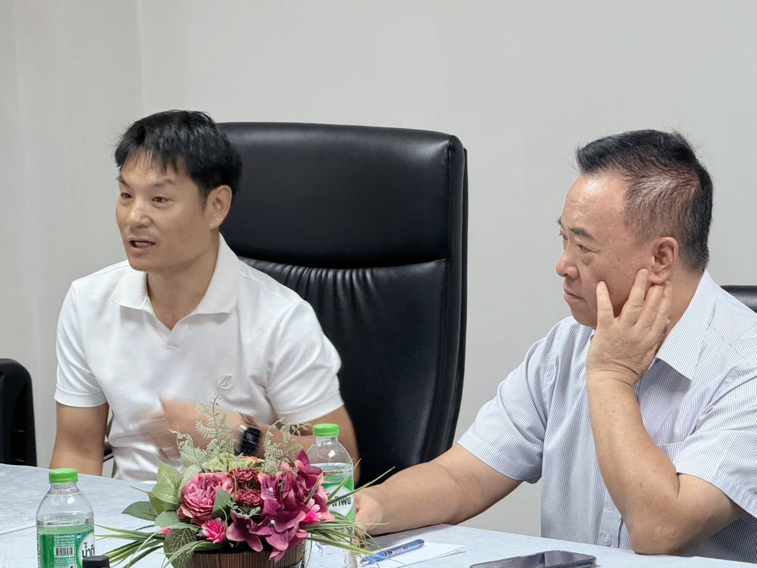 ผอ.กนอ. ร่วมลงพื้นที่สำรวจ จัดเก็บข้อมูล และประชุมหารือกับผู้บริหารและเจ้าหน้าที่ของบริษัท ผลิตภัณฑ์ตราเพชร จำกัด (มหาชน) และบริษัท เอสซีจีซิเมนต์ จำกัด จ.สระบุรี