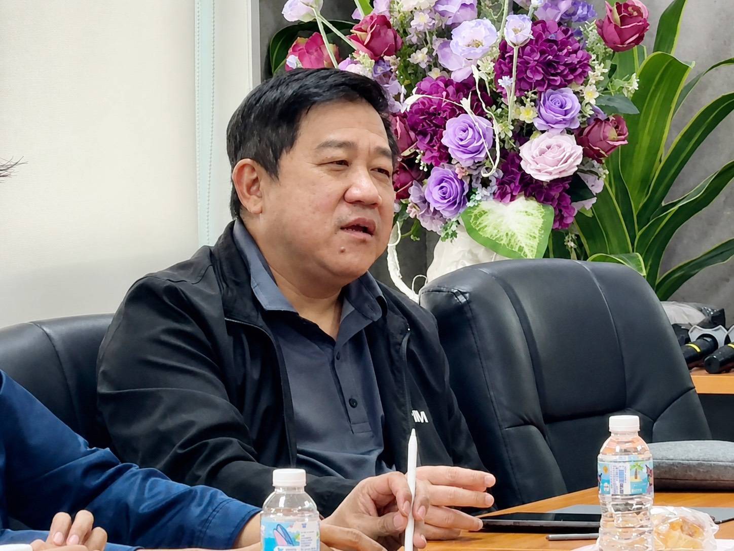 ผอ.กนอ. ร่วมลงพื้นที่สำรวจ จัดเก็บข้อมูล และประชุมหารือกับผู้บริหารและเจ้าหน้าที่ของบริษัท ผลิตภัณฑ์ตราเพชร จำกัด (มหาชน) และบริษัท เอสซีจีซิเมนต์ จำกัด จ.สระบุรี