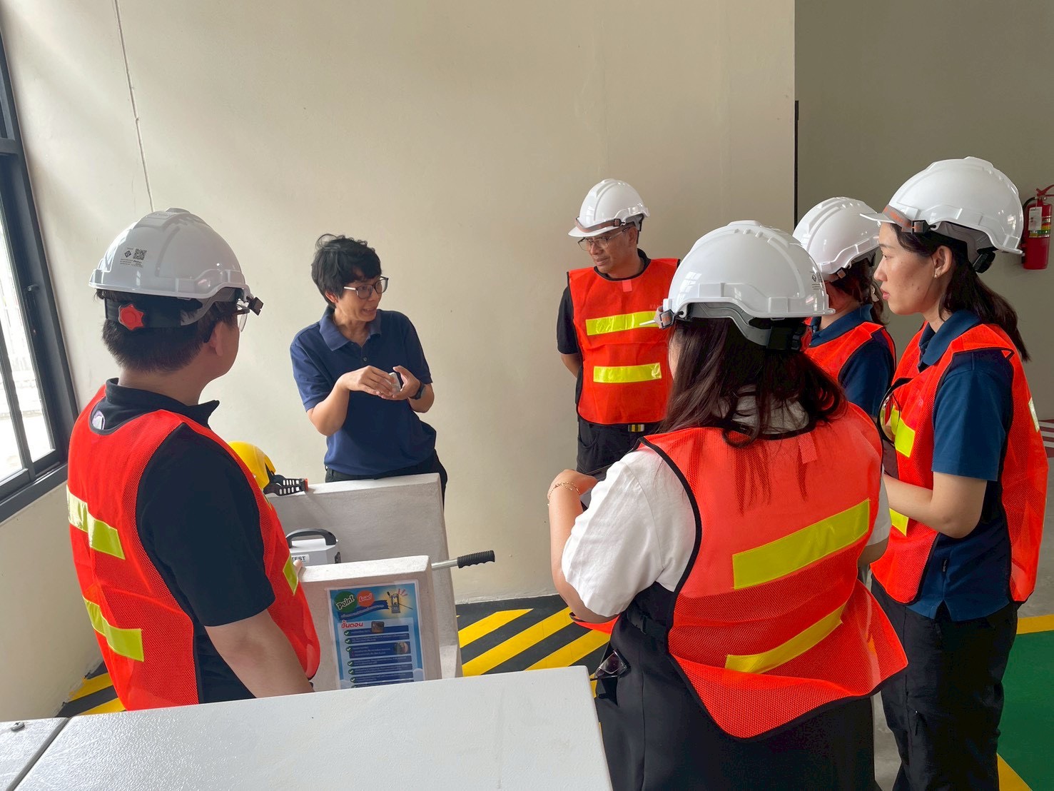 สรข.2 ร่วมกับ ม.ขอนแก่น จัดอบรมถ่ายทอดองค์ความรู้และฝึกทักษะในการปฏิบัติงานด้านการวิเคราะห์วิจัยทางกลศาสตร์หินและแร่ ต่อเนื่องเป็นวันที่ 2