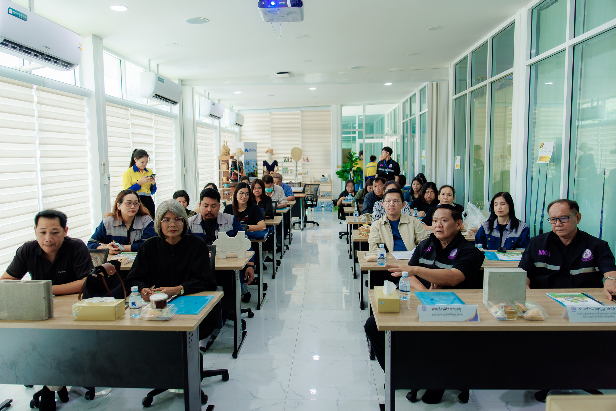 สรข.5 ร่วมเป็นวิทยากรบรรยายเกี่ยวกับกองทุนที่เกี่ยวข้องกับการทำเหมืองแร่ และการดำเนินการด้านกองทุนตามนโยบายและแผนยุทธศาสตร์ในการบริหารจัดการแร่ทองคำ