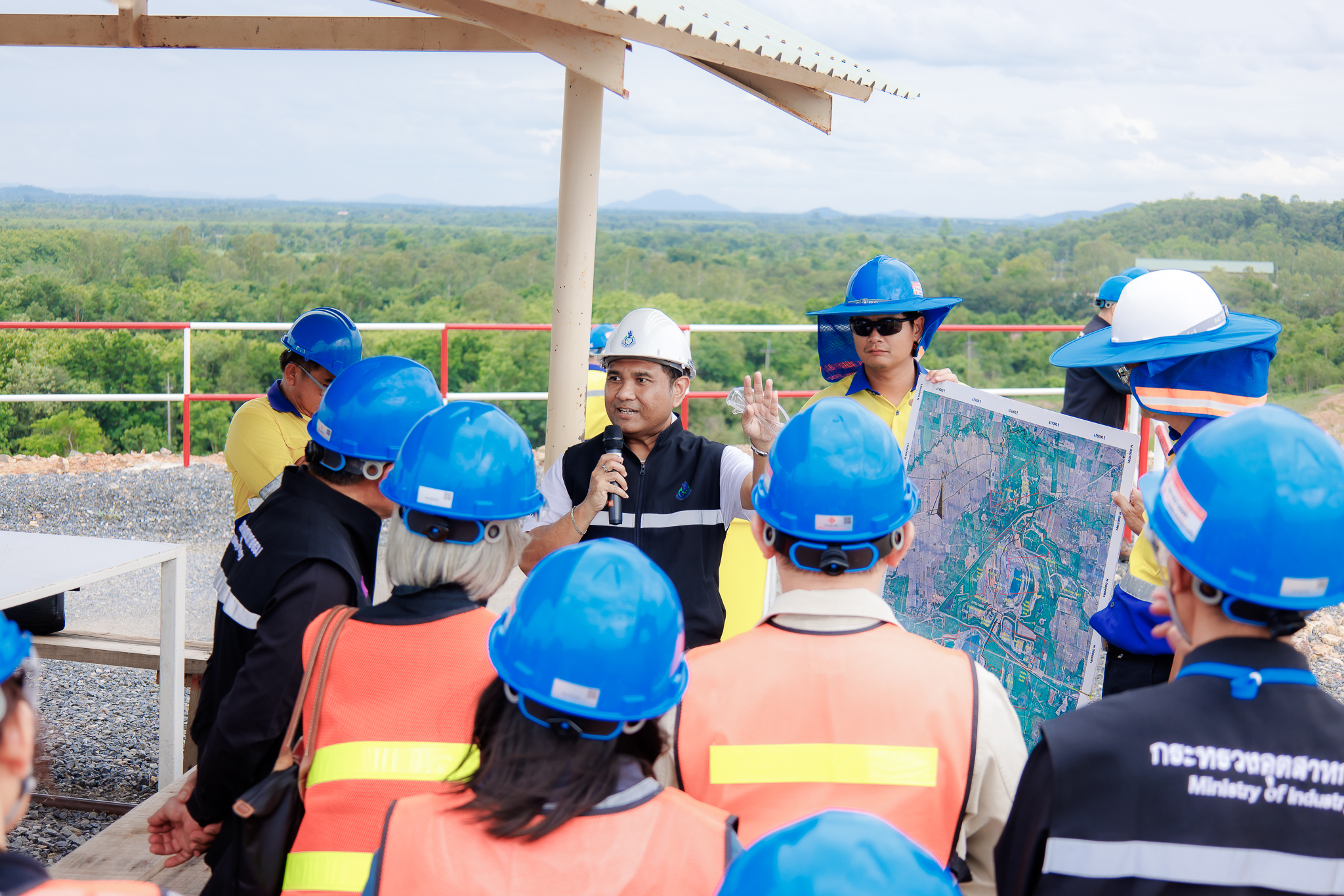 สรข.5 ร่วมเป็นวิทยากรบรรยายเกี่ยวกับกองทุนที่เกี่ยวข้องกับการทำเหมืองแร่ และการดำเนินการด้านกองทุนตามนโยบายและแผนยุทธศาสตร์ในการบริหารจัดการแร่ทองคำ