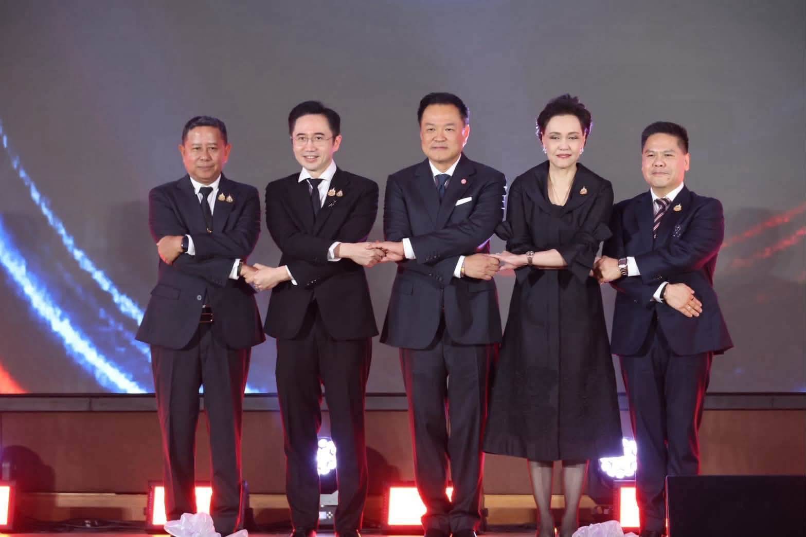 ผชช.กฤตยา ผอ.กนอ. และเจ้าหน้าที่ กนอ. ร่วมงานนิทรรศการอุตสาหกรรมป้องกันประเทศของไทย 2569