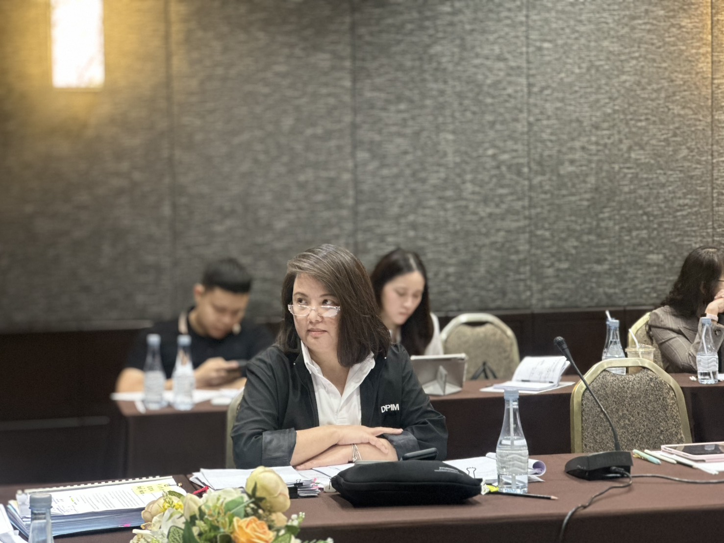 รพร.อานันท์ ร่วมประชุมกับสภาการเหมืองแร่ ณ โรงแรมเซ็นจูรี่ พาร์ค ราชปรารภ