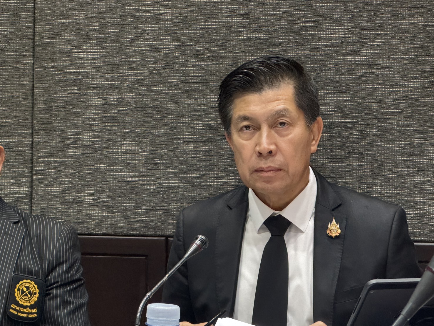 รพร.อานันท์ ร่วมประชุมกับสภาการเหมืองแร่ ณ โรงแรมเซ็นจูรี่ พาร์ค ราชปรารภ