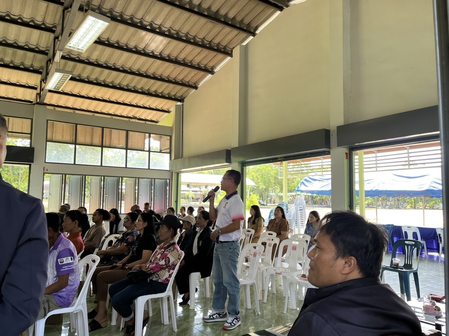 สรข.2 สรข.2 เข้าร่วมชี้แจงการดำเนินโครงการในการจัดรับฟังความคิดเห็นของชุมชนในพื้นที่ที่ขอประทานบัตร สำหรับคำขอประทานบัตรที่ 2/2569 ของบริษัท ศิลาน้ำยืน จำกัด