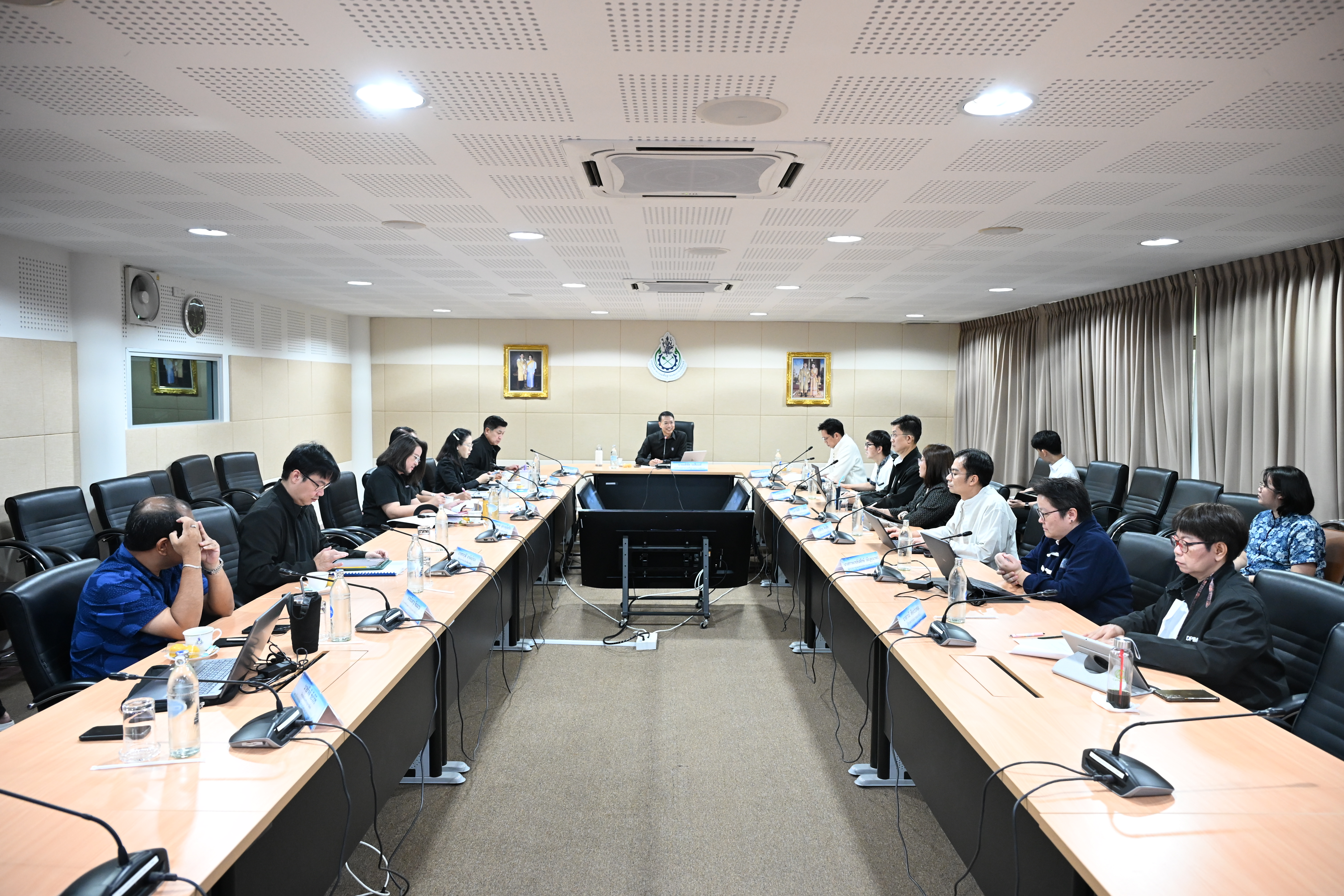 อพร. เป็นประธานการประชุมผู้บริหาร กพร. ครั้งที่ 6/2569