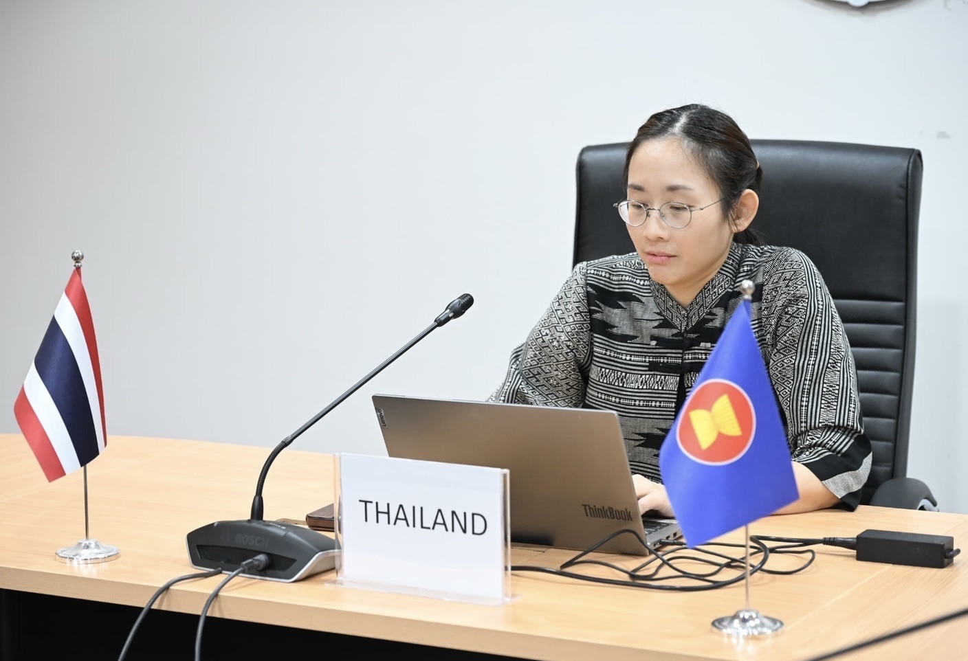 ผชช.กฤตยา เป็นผู้แทนไทยร่วมกับผู้แทนจากกรมทรัพยากรธรณี เข้าร่วมการประชุม The 16th Joint Working Group on Minerals (JWG)