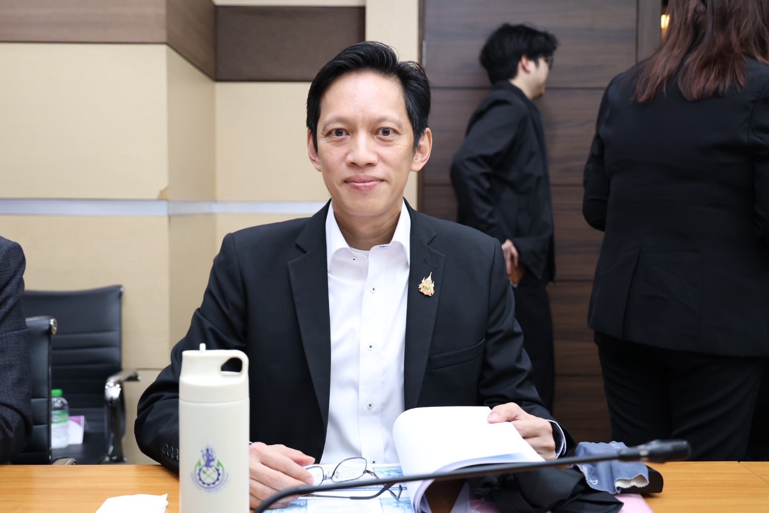 อพร. รพร.อานันท์ฯ รพร.ปณตสรรค์ฯ พร้อมด้วย ผอ.กยผ. และเจ้าหน้าที่ กยผ. เข้าร่วมการประชุมผู้บริหาร อก. (ONE MIND) ครั้งที่ 3/2569 (ประจำเดือนสิงหาคม 2569)