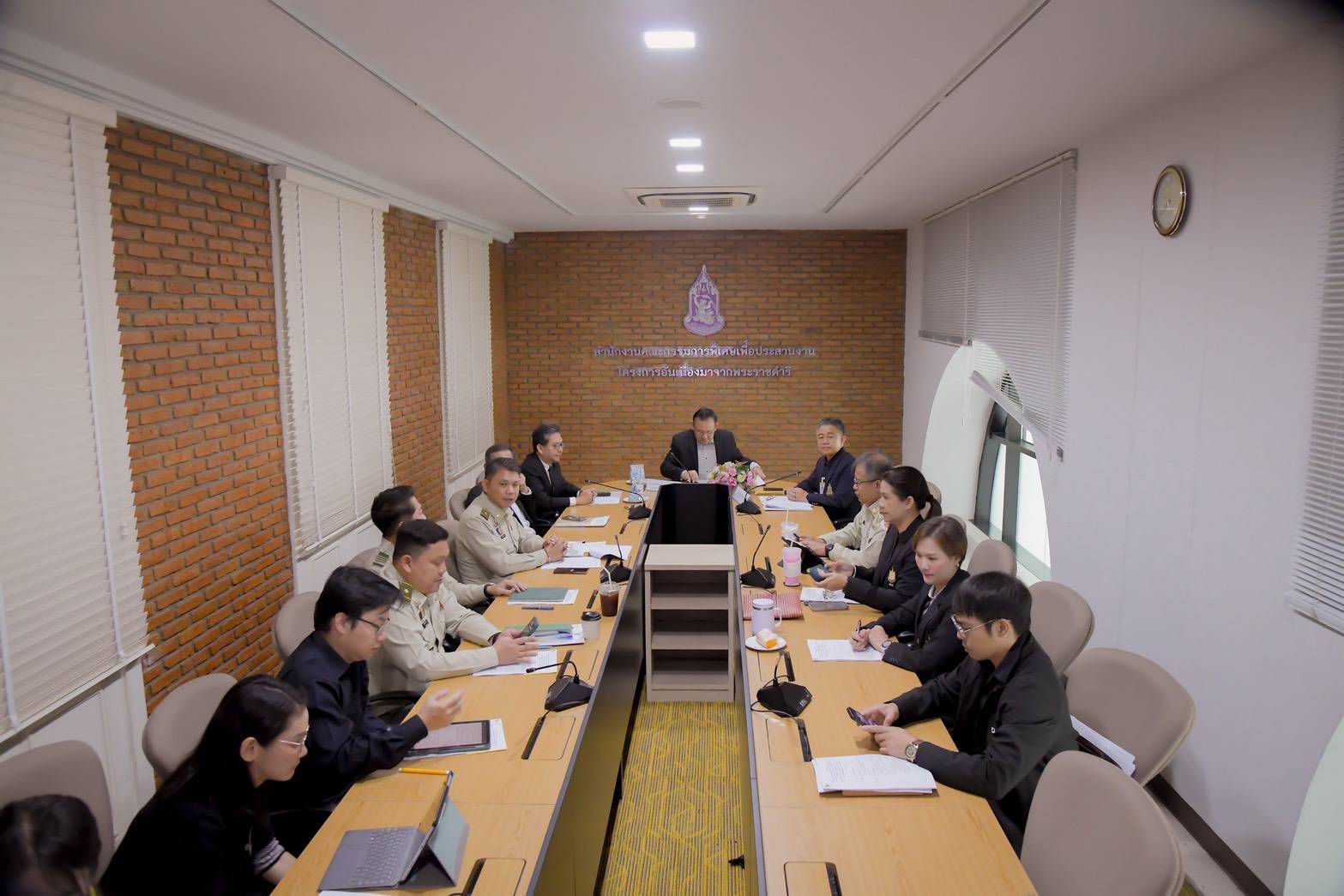 ผอ.กบส. พร้อมด้วยเจ้าหน้าที่ กบส. ร่วมประชุมคณะอนุกรรมการบริหารสวนพฤกษศาสตร์โครงการส่งเสริมการเรียนรู้เพื่อการอนุรักษ์และฟื้นฟูสิ่งแวดล้อมอันเนื่องมาจากพระราชดำริ จังหวัดตาก ครั้งที่ 1/2569