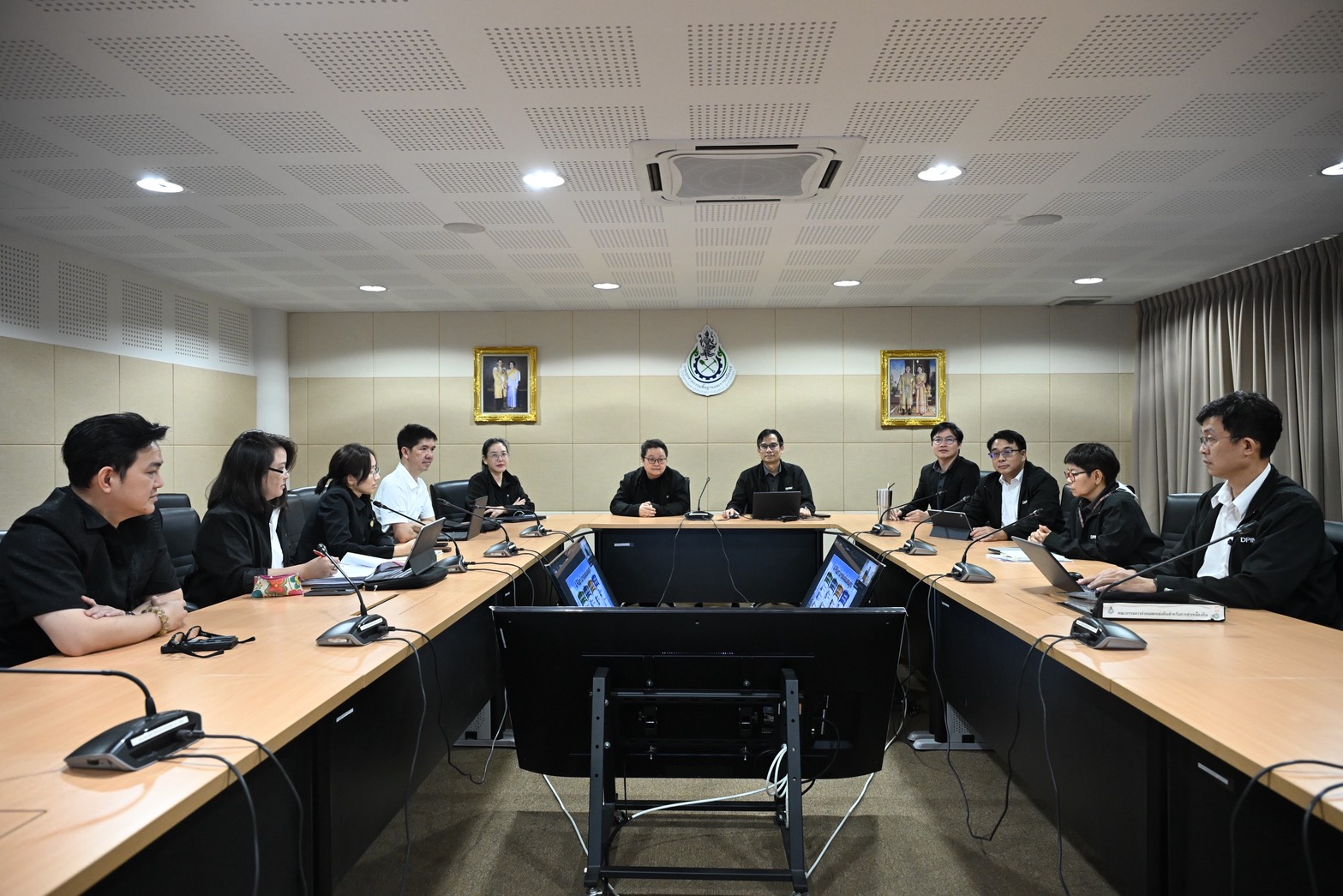 กพร. เข้าร่วมการประชุมตรวจเยี่ยมการปฏิบัติงาน พร้อมมอบนโยบายการขับเคลื่อนการดำเนินงานของ อก.