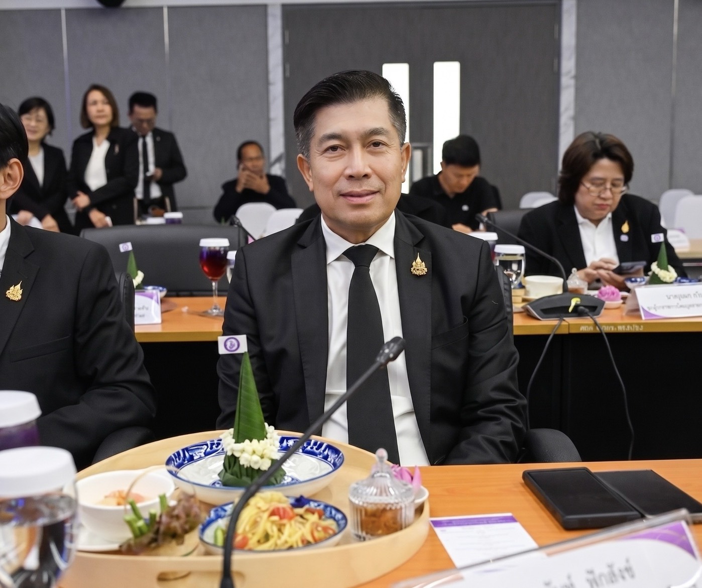 กพร. เข้าร่วมการประชุมตรวจเยี่ยมการปฏิบัติงาน พร้อมมอบนโยบายการขับเคลื่อนการดำเนินงานของ อก.