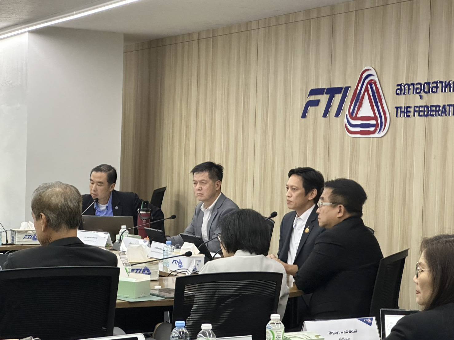 รพร.ปณตสรรค์ ร่วมการประชุมคณะกรรมการสถาบันน้ำ สิ่งแวดล้อม และ Climate change ครั้งที่ 2/2569