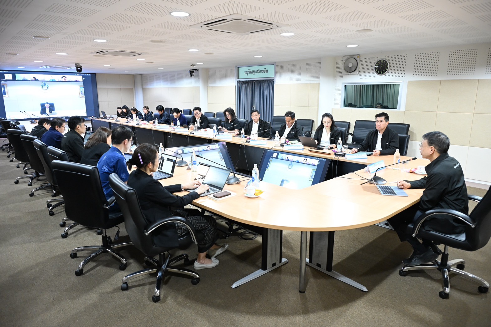 อพร. เป็นประธานการประชุมผู้บริหาร กพร. ครั้งที่ 7/2569