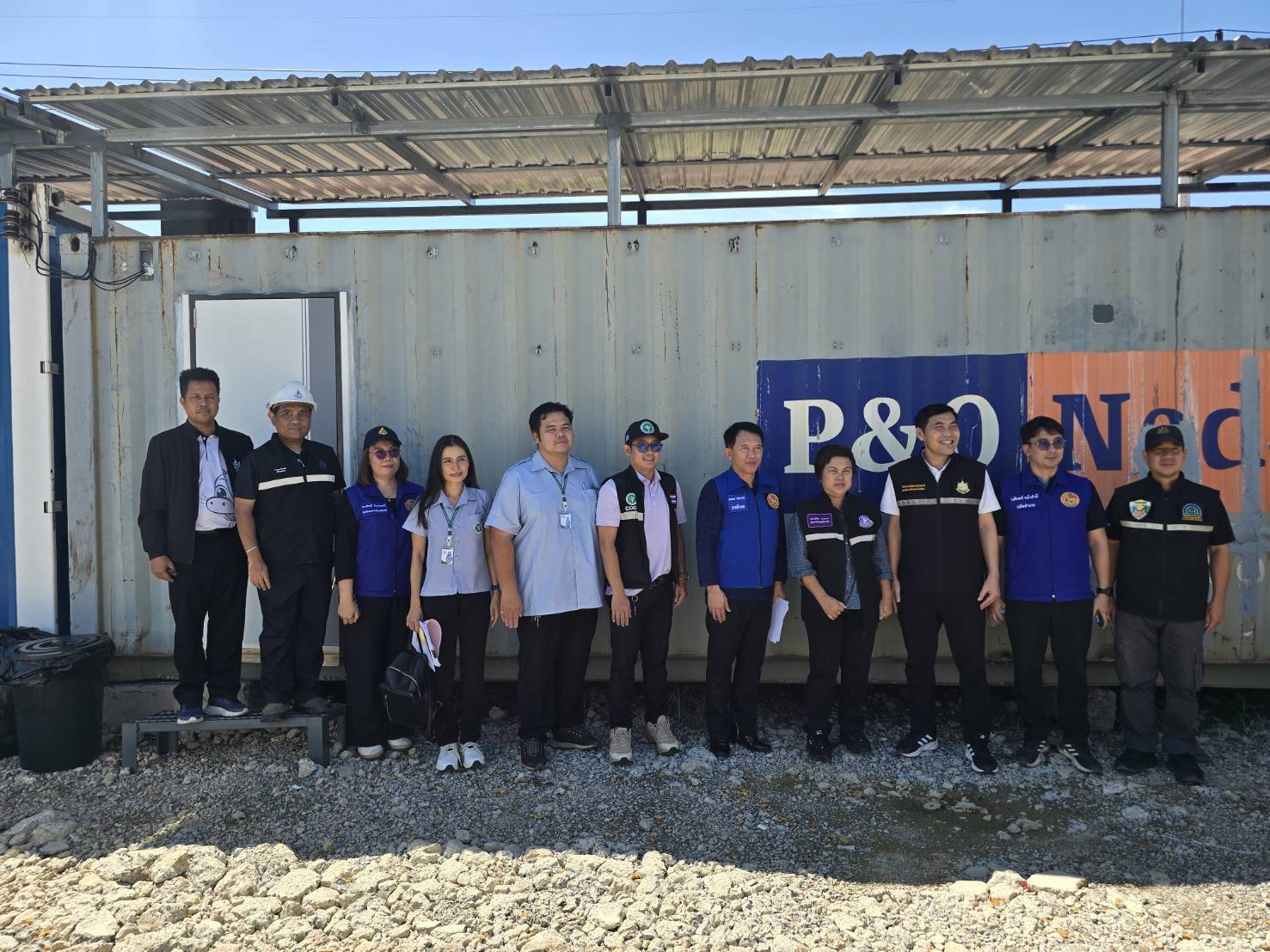 ผอ.สรข.5 ร่วมลงพื้นที่ตรวจสอบชี้แจงข้อเท็จจริงกรณีร้องเรียนคัดค้านการขออนุญาตประกอบกิจการโรงงานโม่บดหรือย่อยหิน ในพื้นที่ จ.พิจิตร