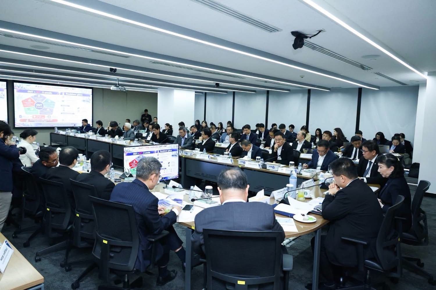 กพร. เข้าร่วมการประชุมคณะกรรมการอำนวยการเพื่อขับเคลื่อนเศรษฐกิจภาคอุตสาหกรรมร่วมกับ สอท.