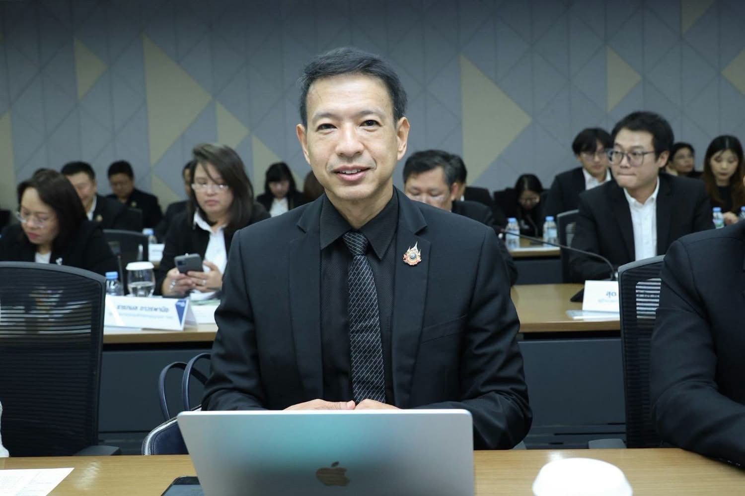 กพร. เข้าร่วมการประชุมคณะกรรมการอำนวยการเพื่อขับเคลื่อนเศรษฐกิจภาคอุตสาหกรรมร่วมกับ สอท.