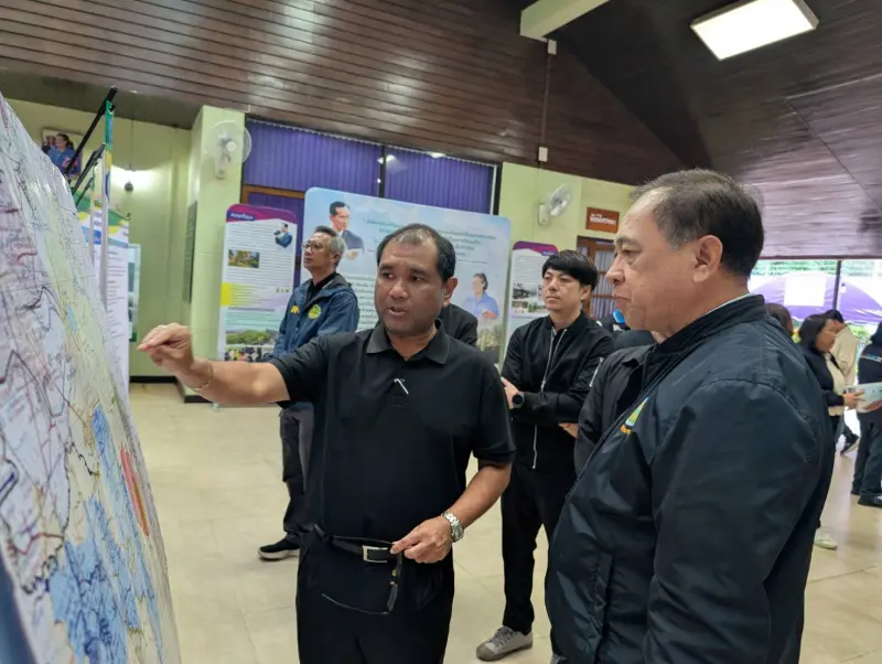 ผอ.สรข.5 ร่วมประชุมรับฟังความคิดเห็นของประชาชน ครั้งที่ 2 โครงการศึกษาความเหมาะสมเเละผลกระทบสิ่งเเวดล้อมเบื้องต้น อ่างเก็บน้ำห้วยเเม่ตาวขนาดกลาง จ.ตาก