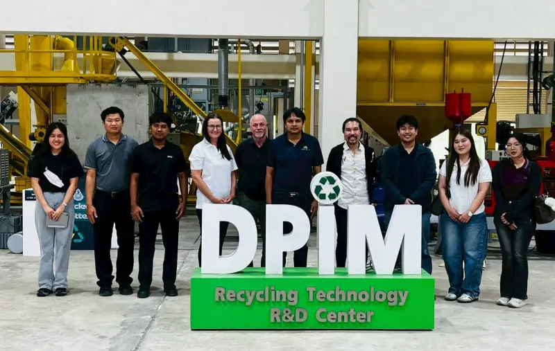 กนอ. ให้การต้อนรับ Mr. Arran Marshall นายวิชิต ประกายพรรณ ผู้บริหารและผู้แทนจาก บริษัท ไทย คริติคัล มิเนอรัลส์ จำกัด ในโอกาสเข้าเยี่ยมชมศูนย์วิจัยและพัฒนาเทคโนโลยีรีไซเคิลของ กพร.