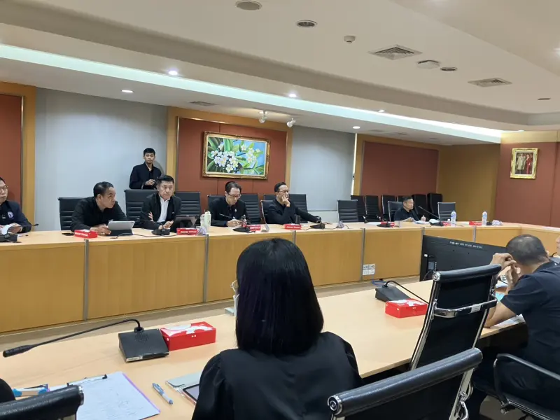 รพร.อานันท์ ผอ.กม. และเจ้าหน้าที่ กม. เข้าร่วมประชุมคณะกรรมการปรับปรุงระเบียบว่าด้วยการจ่ายเงินสินบนรางวัลและ ค่าใช้จ่ายในการดำเนินงาน ตามกฎหมายที่อยู่ในความรับผิดชอบของ อก. ครั้งที่ 2/2569