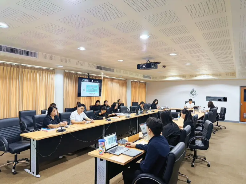 รพร.อานันท์ เป็นประธานการประชุมเพื่อเตรียมความพร้อมในการจัดทำคู่มือสำหรับประชาชน (งานอนุญาต) ตามร่าง พ.ร.บ. การอำนวยความสะดวกในการพิจารณาอนุญาตและการให้บริการแก่ประชาชน พ.ศ. ....