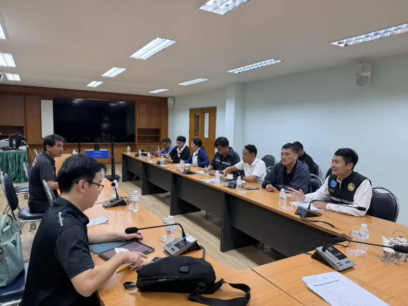 ผอ.กบส. พร้อมด้วยเจ้าหน้าที่ กบส. เข้าร่วมประชุม ณ โครงการส่งเสริมการเรียนรู้เพื่อการอนุรักษ์และฟื้นฟูสิ่งแวดล้อมอันเนื่องมาจากพระราชดำริ จ.ตาก